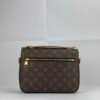 Louis Vuitton pochette metis