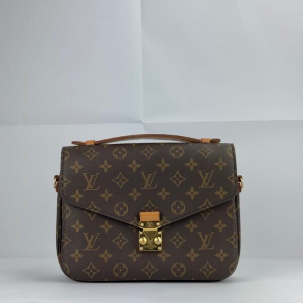 Louis Vuitton pochette metis