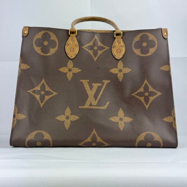 Louis Vuitton OnTheGo GM