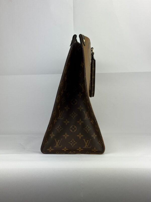 Louis Vuitton OnTheGo GM